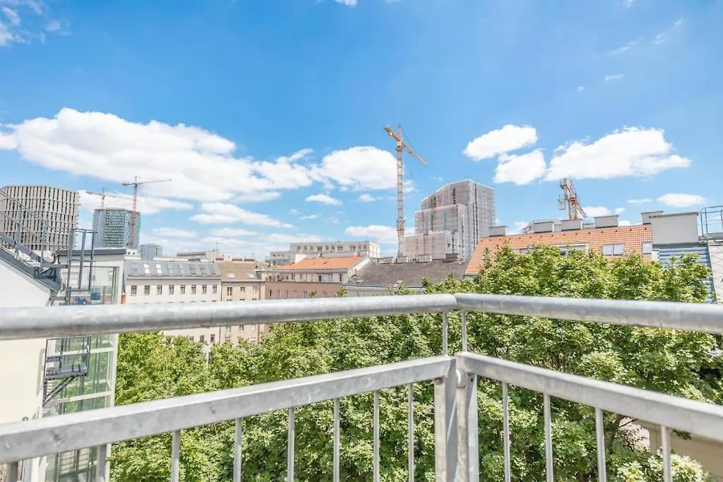 Super Luxury Apt, Only 12Min To Ferris Wheel Vídeň 0*,  Rakousko
