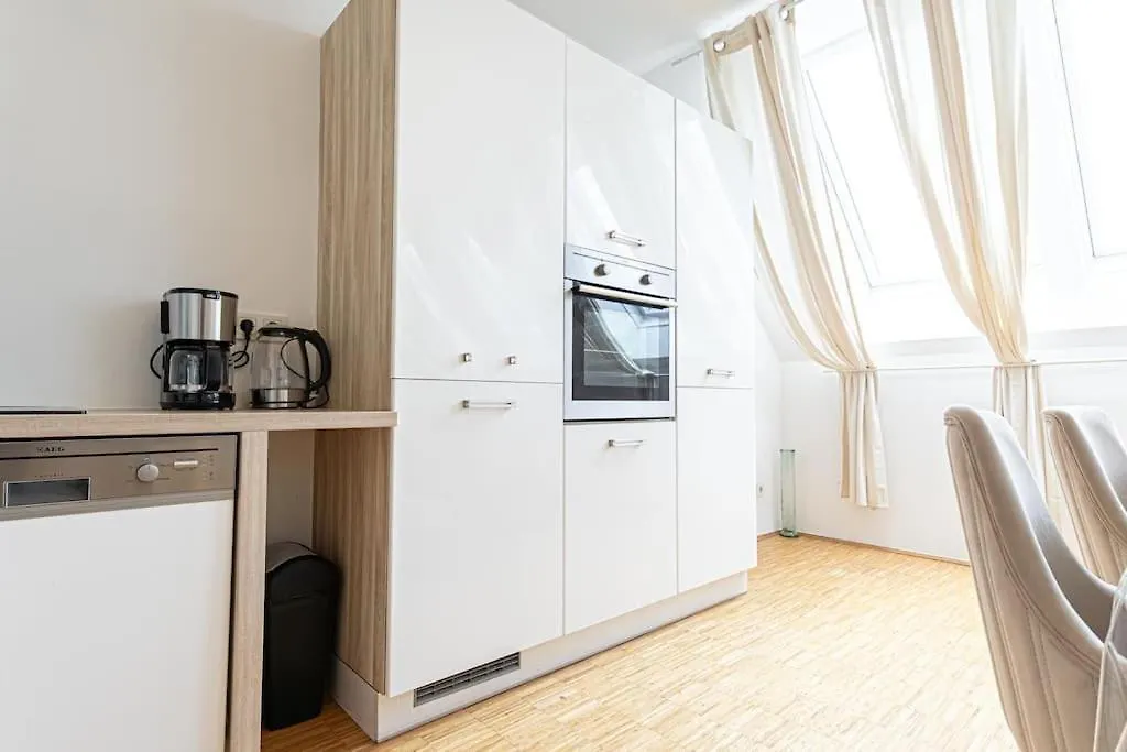 Super Luxury Apt, Only 12Min To Ferris Wheel Vídeň